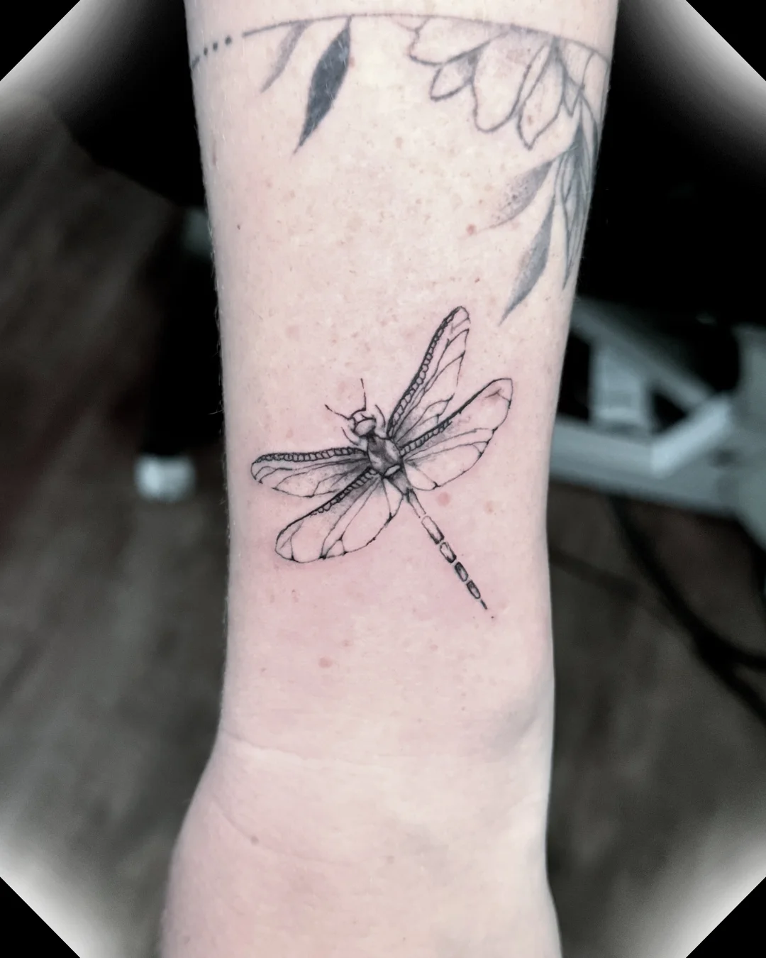 szkoto — Fineline Tattoo Bern Solothurn — Berkunst Tattoo Utzenstorf