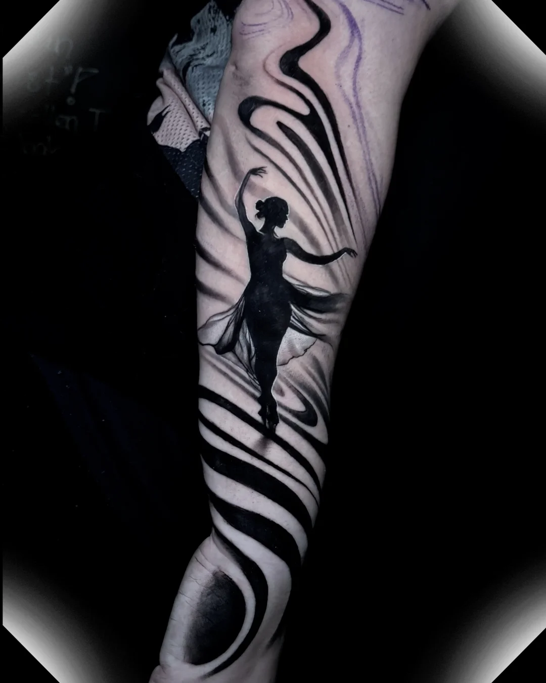 balett — Realistik Tattoo Bern — Berkunst Tattoo Utzenstorf